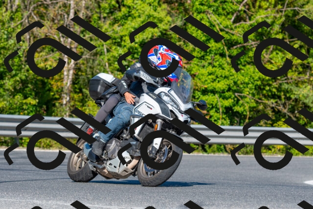 20250906094532-R01_4706_r1