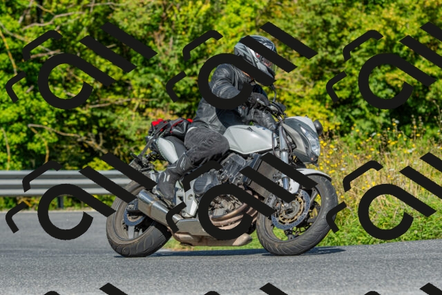 20250906101752-R01_4882_r1