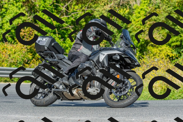 20250906102521-R01_4898_r1