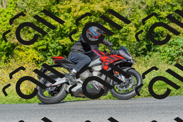 20250906102522-R01_4900_r1