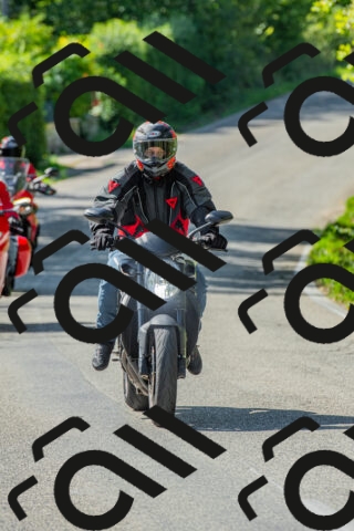 20250906103033-R01_4968_r1