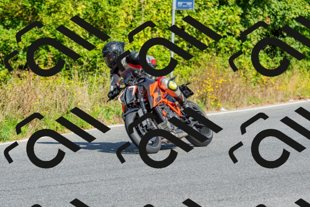 20250906103054-R01_4979_r1