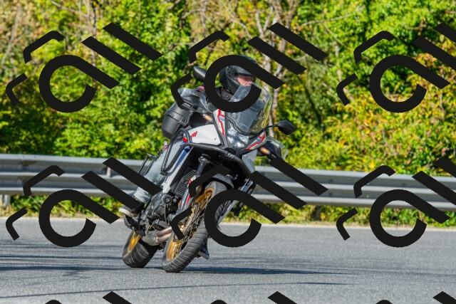 20250906103657-R01_5047_r1