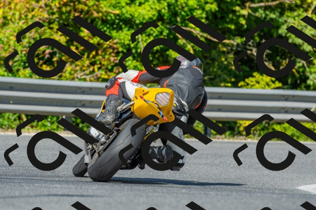 20250906103716-R01_5059_r1