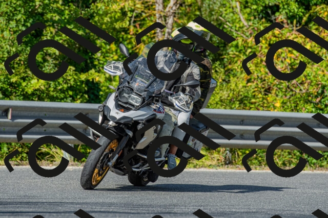 20250906105421-R01_5164_r1