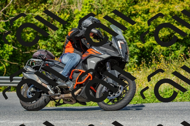 20250906105720-R01_5222_r1