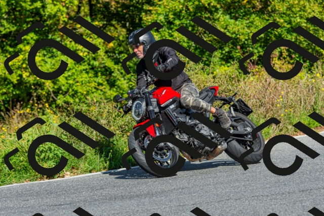 20250906110023-R01_5249_r1