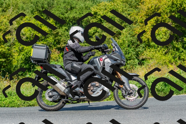 20250906111646-R01_5392_r1