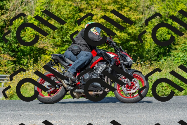 20250906111832-R01_5418_r1