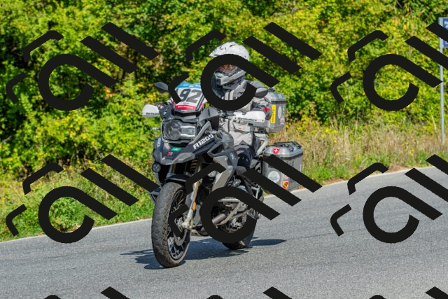 20250906112245-R01_5445_r1