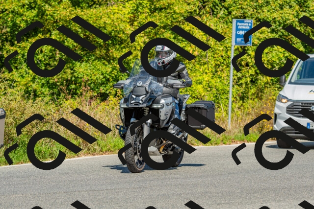 20250906115228-R01_5596_r1