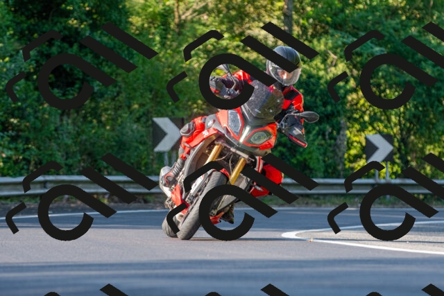 20250906091735_-R020527_r2