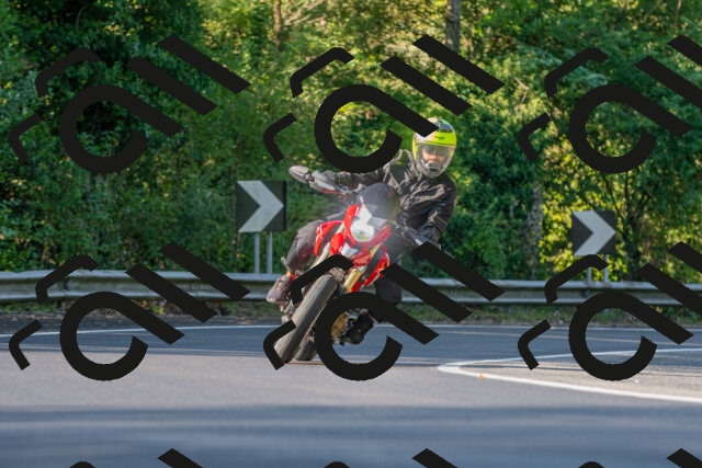 20250906091743_-R020539_r2