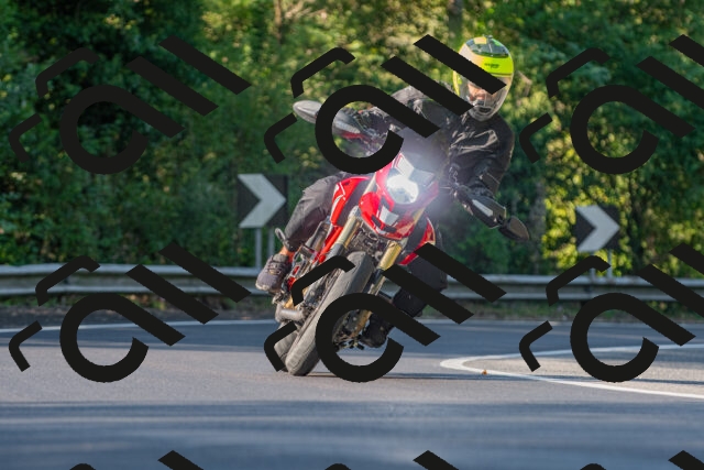 20250906091743_-R020541_r2