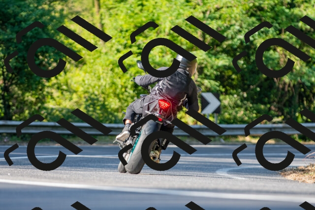 20250906092302_-R020558_r2