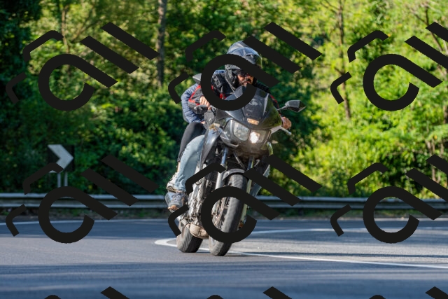 20250906092709_-R020578_r2