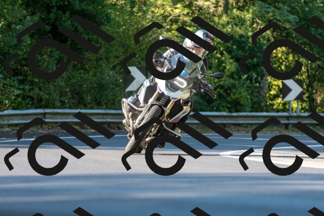 20250906093443_-R020600_r2