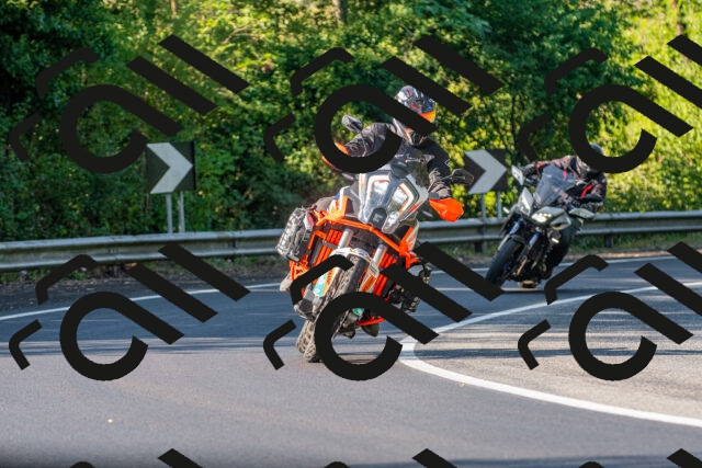 20250906094217_-R020611_r2