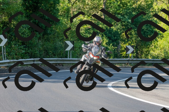 20250906095027_-R020650_r2