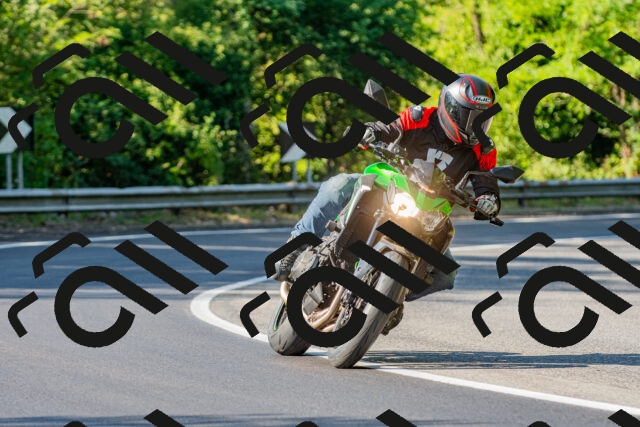 20250906095315_-R020689_r2