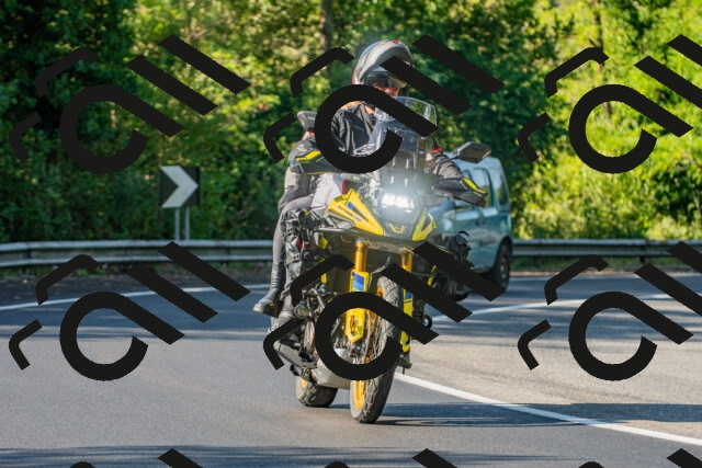 20250906095505_-R020692_r2