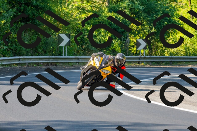 20250906095913_-R020721_r2