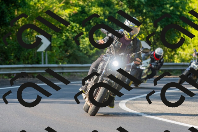 20250906100742_-R020729_r2