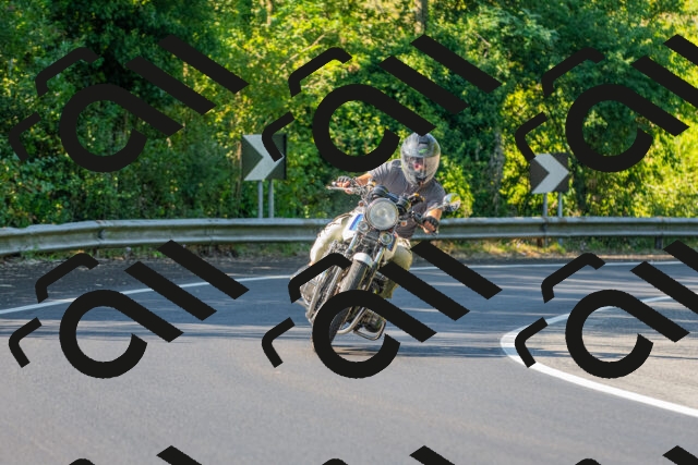 20250906100921_-R020739_r2