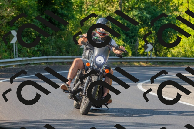 20250906100924_-R020745_r2