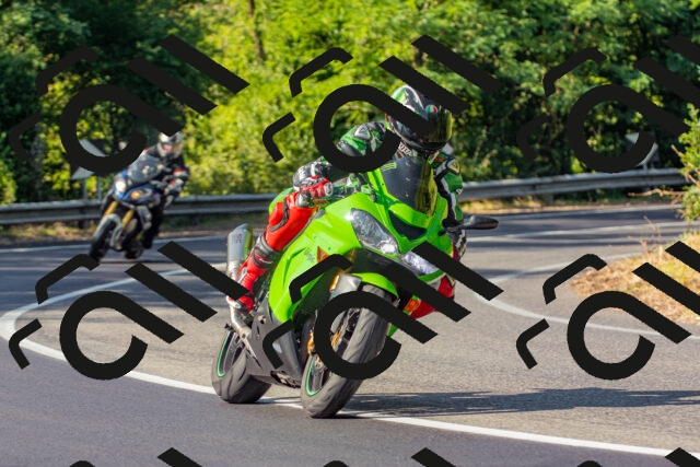 20250906101244_-R020757_r2