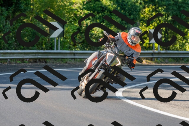 20250906101714_-R020804_r2