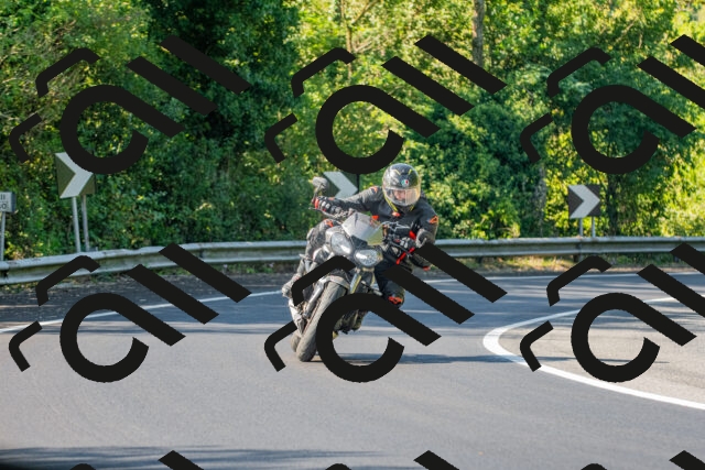 20250906101953_-R020832_r2