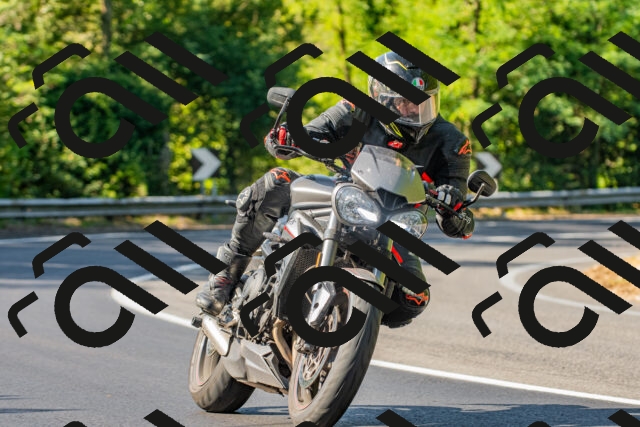 20250906101954_-R020835_r2