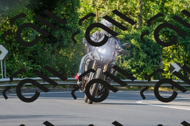 20250906102355_-R020861_r2