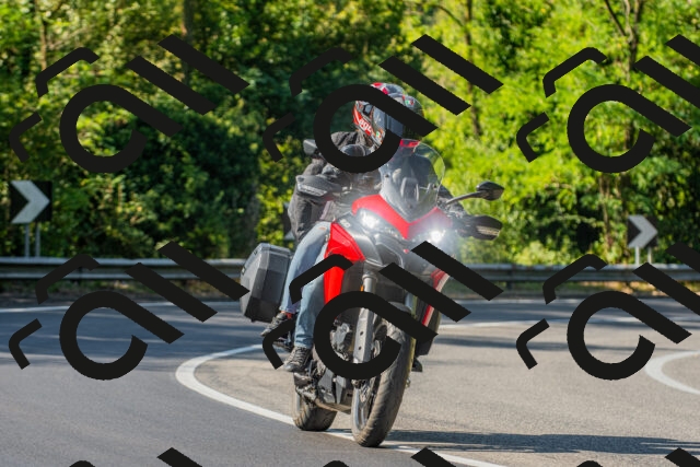 20250906102802_-R020880_r2