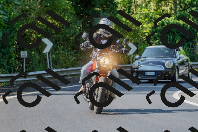 20250906103325_-R020896_r2