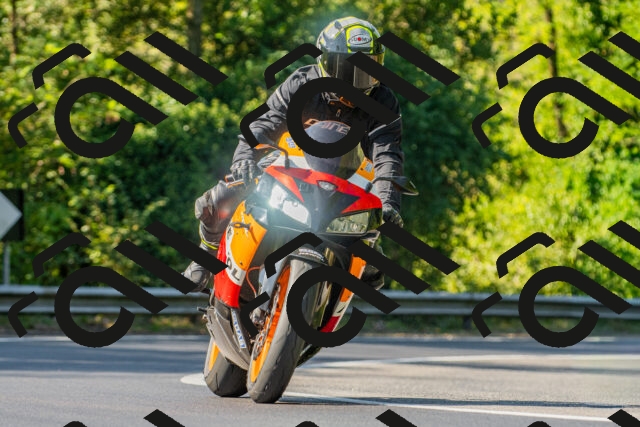 20250906103838_-R020927_r2