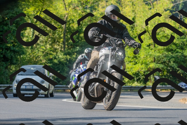 20250906104420_-R020965_r2