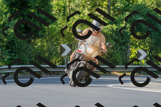 20250906104626_-R020975_r2