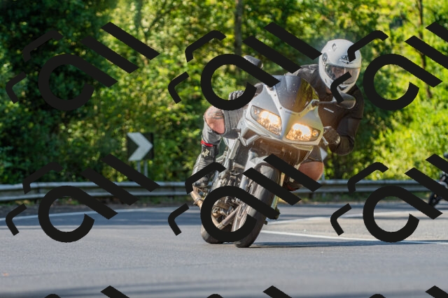 20250906104804_-R020980_r2