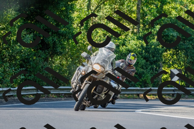 20250906104946_-R020989_r2