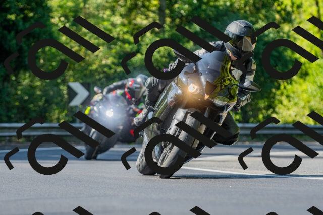 20250906105104_-R021004_r2