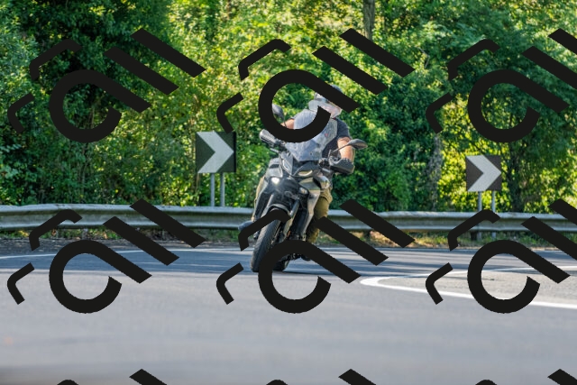 20250906105450_-R021021_r2