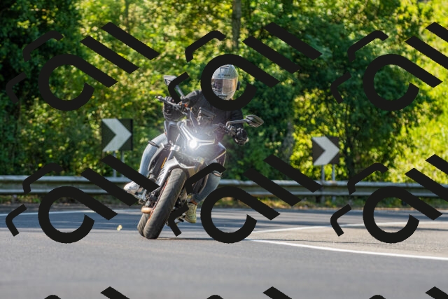 20250906105601_-R021036_r2