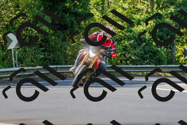 20250906110341_-R021062_r2