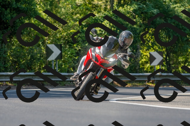 20250906111249_-R021093_r2