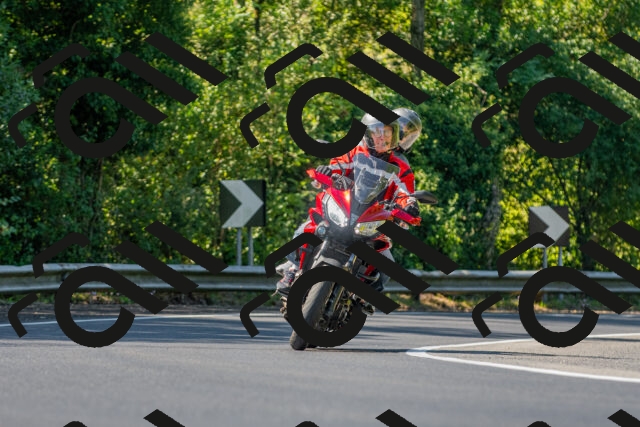 20250906111408_-R021115_r2