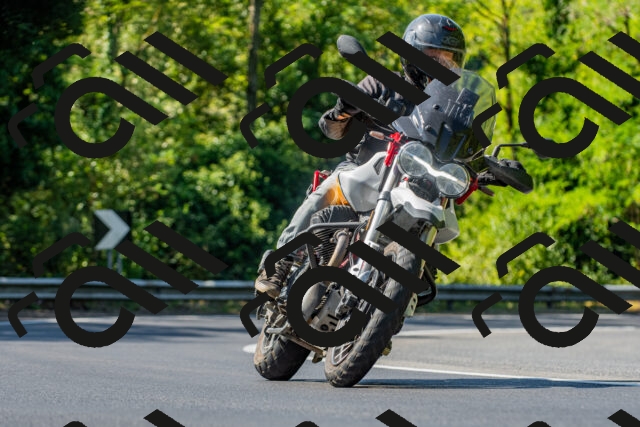 20250906111437_-R021128_r2