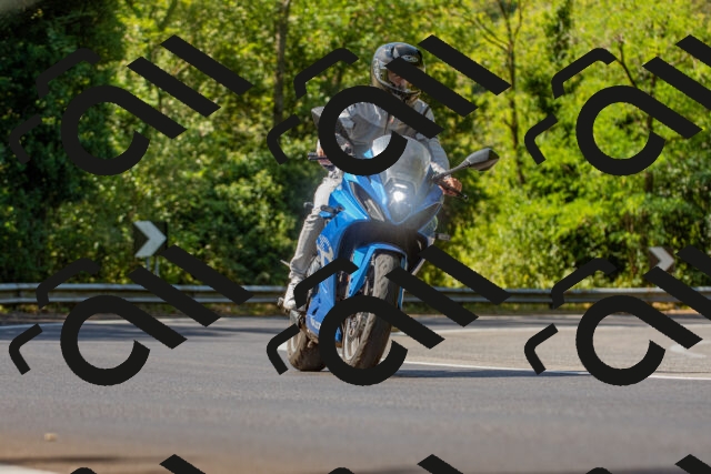 20250906111934_-R021146_r2