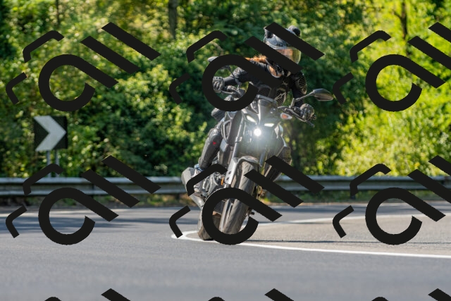 20250906112048_-R021158_r2